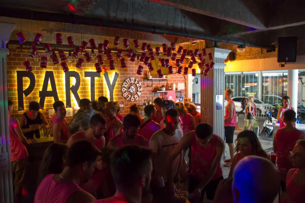 Bodega Phuket Patong (Adults Only) Vandrarhem Exteriör bild
